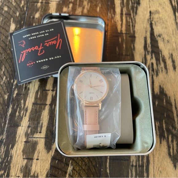 Fossil Accessories - NWT 👛 FOSSIL - Rose Gold & Pink Watch - OS - w/ BOX